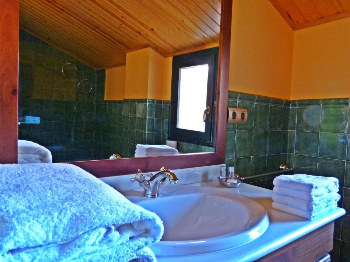 Cal Crispi Guest House ปราเดส ภายนอก รูปภาพ